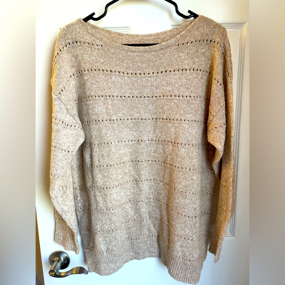 Small boat deck sweater size small
